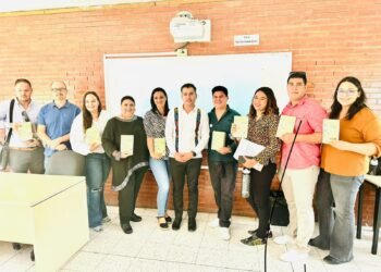 Presentan el libro “Desarrollo Profesional docente: deserción y rezago educativo después de la pandemia”