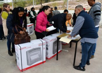 Destina Estado más de 10 millones pesos para dotación de gas a escuelas ante baja de temperatura