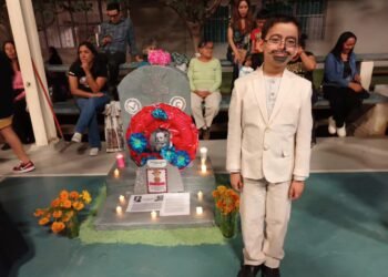 Dan alumnos y docentes vida a personajes de México los alumnos de la primaria “Héroes de Nacozari”