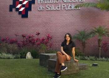 Investiga estudiante de la UACH relación de “bisfenol A” con obesidad