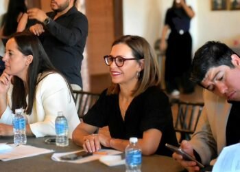 Que presente pruebas la diputada Brenda Ríos sobre acusaciones en materia inmobiliaria