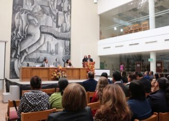 Celebra UACH 2.º Foro de Bibliotecas «José David Burrola Landeros»