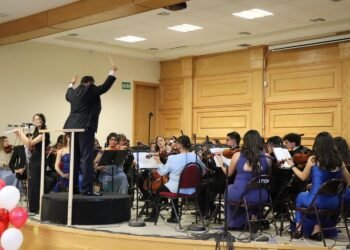 Invita Orquesta Sinfónica Juvenil del COBACH a concierto por 20º aniversario de Casa de la Cultura