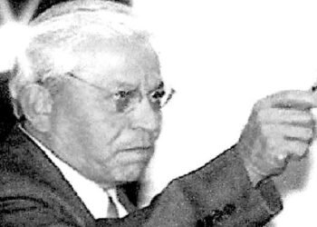 Falleció ex director de la Facultad de Filosofía y Letras Francisco Flores Aguirre