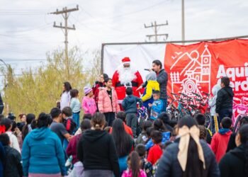 Concluye Aquiles Serdán con festejos navideños, asisten 10 mil personas a posada