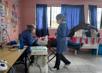 Organiza la UACH Feria de la Salud en Barranco Blanco, Rosales, Chihuahua