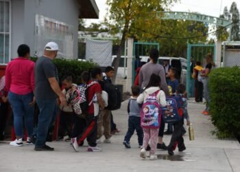 Concluyen clases en planteles de Educación Básica, inicia periodo oficial de vacaciones