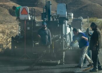 Concluyen cuadrillas reparación de la carretera Aquiles Serdán a Santo Domingo