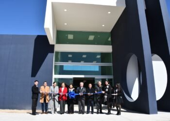 Inaugura UTCH nueva biblioteca de Unidad Bilingüe, inversión de 21 millones