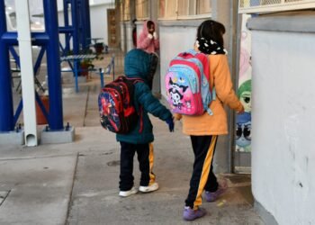 Reanudan clases presenciales más de 700 mil alumnos en planteles de Educación Básica tras paso de tormenta invernal