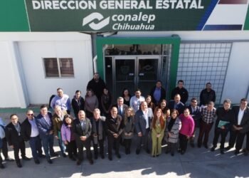 Encabeza director general del Conalep reunión con titulares de planteles