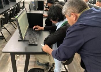 Imparte UTPN cursos de Python y AutoCAD a estudiantes del CECyTECH