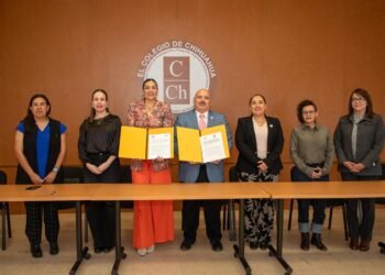 Firman convenio de colaboración El Colegio de Chihuahua y el IEE en fomento a la democracia