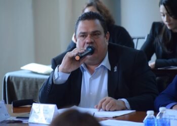 Regidor José Alfredo Navarrete celebra retiro de reforma al ISSSTE y advierte que protegerán a trabajadores