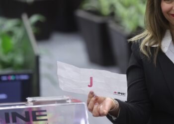 Sortea INE letra “J” para selección de personas funcionarias de casilla para elección del Poder Judicial Federal