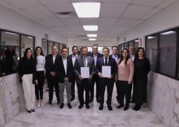 Firman Cobach y Universidad de Chihuahua convenio de colaboración