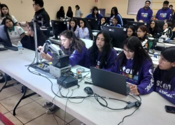 Destacan estudiantes de la UTCH Sur en Campeonato de Robótica y Habilidades STEM
