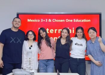 Regresan 17 estudiantes de la UTCH tras estadía académica en China para fortalecer su formación