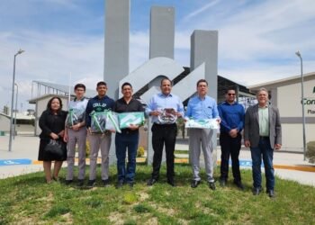 Abanderan a delegación de estudiantes del Conalep Juárez III que representará a México en Bolivia