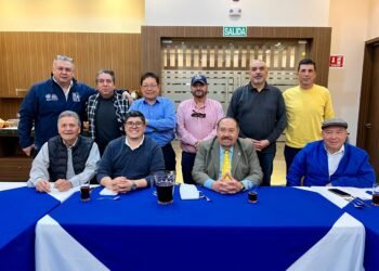 Se reúne regidor Adan Galicia con la Asociación de Cronistas Deportivos “Pancho Cano”