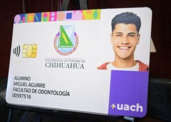 Benefician a más de 2 mil 400 estudiantes con entrega de credenciales TUI en la UACH
