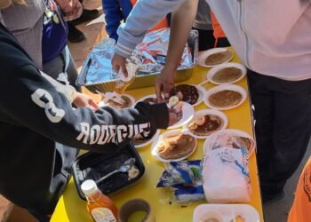 Presentan estudiantes de la Primaria Independencia  proyecto de alimentos saludables