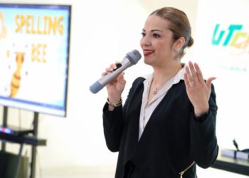 Participan estudiantes de Universidades Tecnológicas y  Politécnica en concurso Spelling Bee 2025