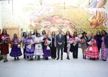 Reconocen en Guachochi a mujeres destacadas con impacto positivo en la comunidad