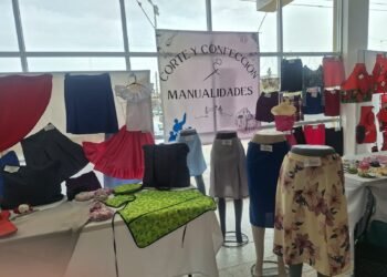 Disfrutan ojinaguenses muestra artística y exposición de Misiones Culturales Rurales