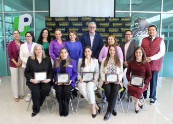Reconocen a mujeres aliadas de la educación en la Universidad Politécnica de Chihuahua