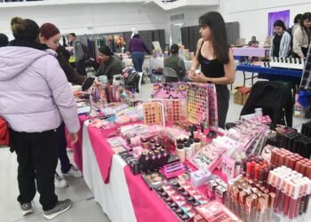Conmemoran mujeres su día en la Universidad Tecnológica de Ciudad Juárez