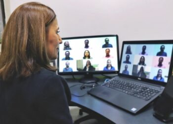 Ofrecen Cobach y UACJ diplomado sobre crianza responsable de adolescentes