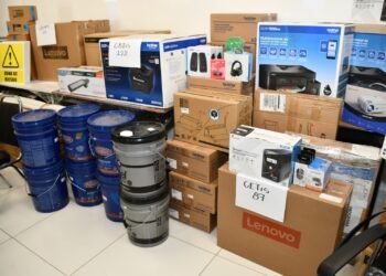 Equipan planteles de Educación Media Superior en los que son atendidos estudiantes con discapacidad