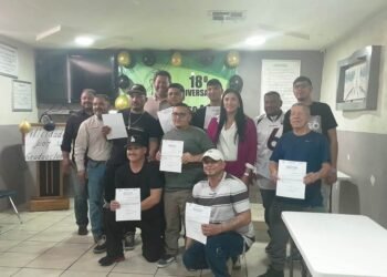 Certifica Cedex a más de 700 personas en Ciudad Juárez, entregan certificados de primaria y secundaria