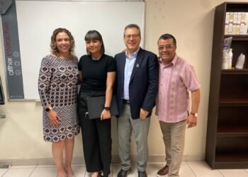 Participan 90 maestros en formación de la Ensech en Coloquio de Proyectos para Titulación