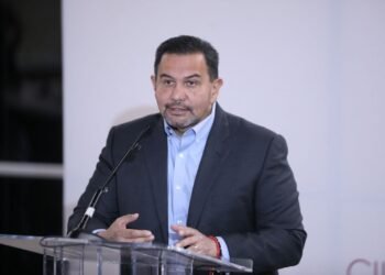 Continuarán obras que beneficien a habitantes de Ciudad Juárez: Cruz Pérez Cuéllar