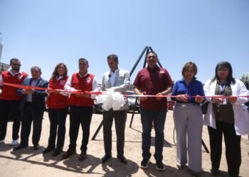 Acude Cruz Pérez Cuéllar a colocación de primera piedra del edificio de la Cruz Roja