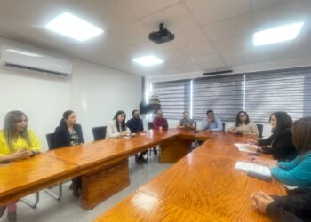 Realizan auditoría de recertificación de calidad académica a Escuela de Trabajo Social