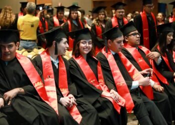 Egresan 125 nuevos profesionistas de la UTCH Sur, de cuatro programas educativos