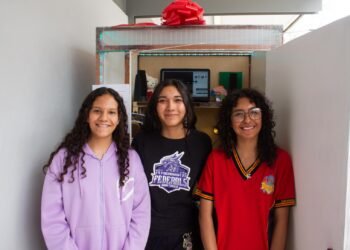 Desarrollan estudiantes de la secundaria federal 5 cápsula de respiración y desahogo de emociones