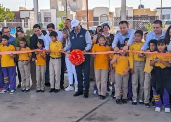 Inauguran SEyD y Municipio de Delicias obras de infraestructura en tres escuelas