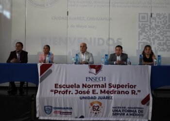 Reciben más de 300 maestros en formación de la Ensech Unidad Juárez conversatorio sobre Seguridad Escolar
