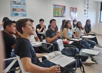 Invita UTCH a diplomado sabatino de inglés con certificado de Cambridge