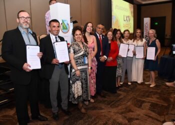Ganan docentes de FCA-UACH diversos premios nacionales en la ANFECA