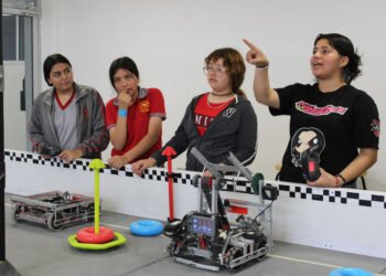 Impulsa UT Paso del Norte inclusión de  niñas y adolescentes en áreas STEM