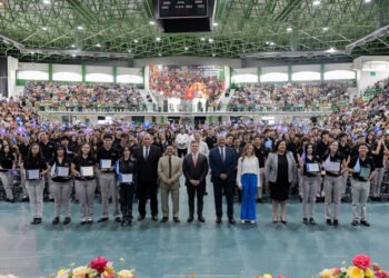 Egresan 11 mil 620 estudiantes de la generación 2022-2025 del Colegio de Bachilleres