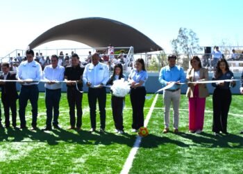 Entregan SEyD y Municipio de Meoqui infraestructura en dos planteles de Educación Básica