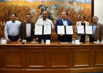 Firman convenio SEyD y Conalep para facilitar registro de títulos y expedición de cédulas profesionales estatales