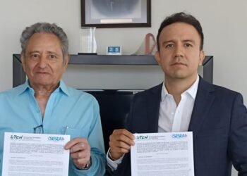 UTCH y SESEA Unen Esfuerzos en convenio de colaboración para formar estudiantes