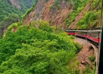 Abordo del tren CHP en clase Regional o económica, desde Chihuahua a Mochis